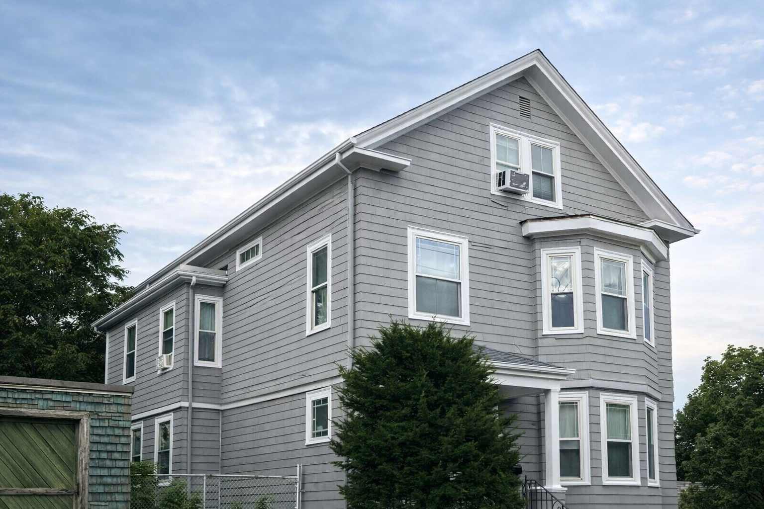 House exterior from the R1 Painting website